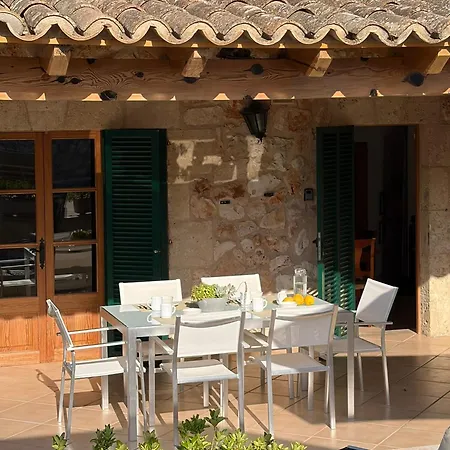 Nillo Vila